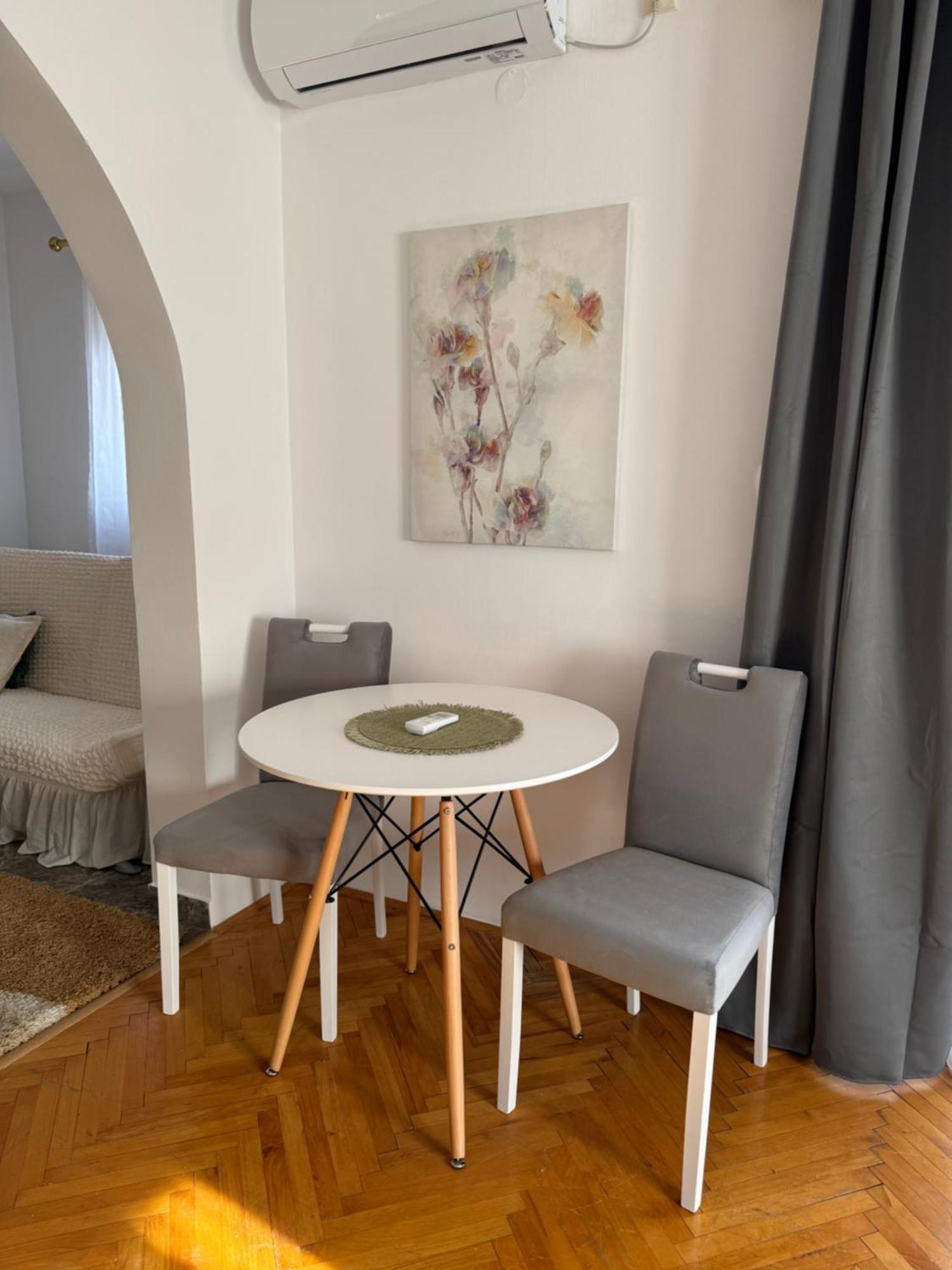 Apartmani Breze 波德戈里察 外观 照片